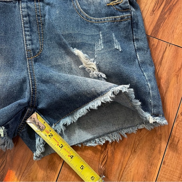 True love Denim Shorts Overalls Womens Size XL Blue Distressed  Bib Overalls - Picture 9 of 10